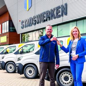 Gemeente neemt zeven duurzame elektrische auto’s in gebruik