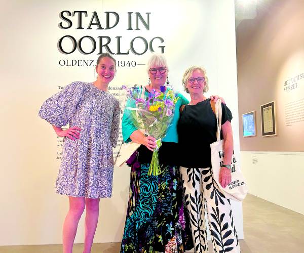 3500e bezoeker voor tentoonstelling ‘Stad in oorlog’ in Museum Oldenzaal