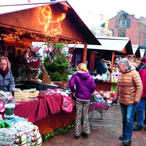 Het kerstgevoel spatte ervan af op de kerstmarkt in Oldenzaal