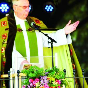 Eucharistieviering in Park Stakenkamp