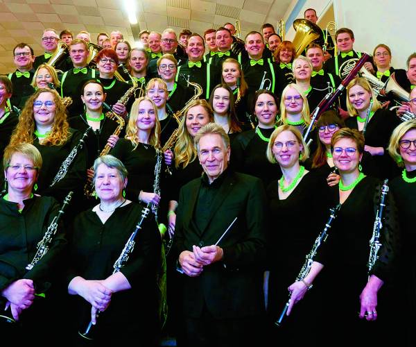 Frühschoppen met Duits orkest Berkeldörfer